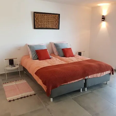 Elegant With Infinity Pool & Hot Tub Óbidos